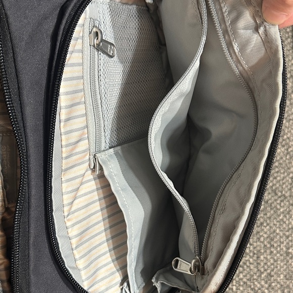 Pacsafe City Safe LS100 Crossbody Anti Theft Travel Bag, Charcoal and Black - Picture 14 of 15